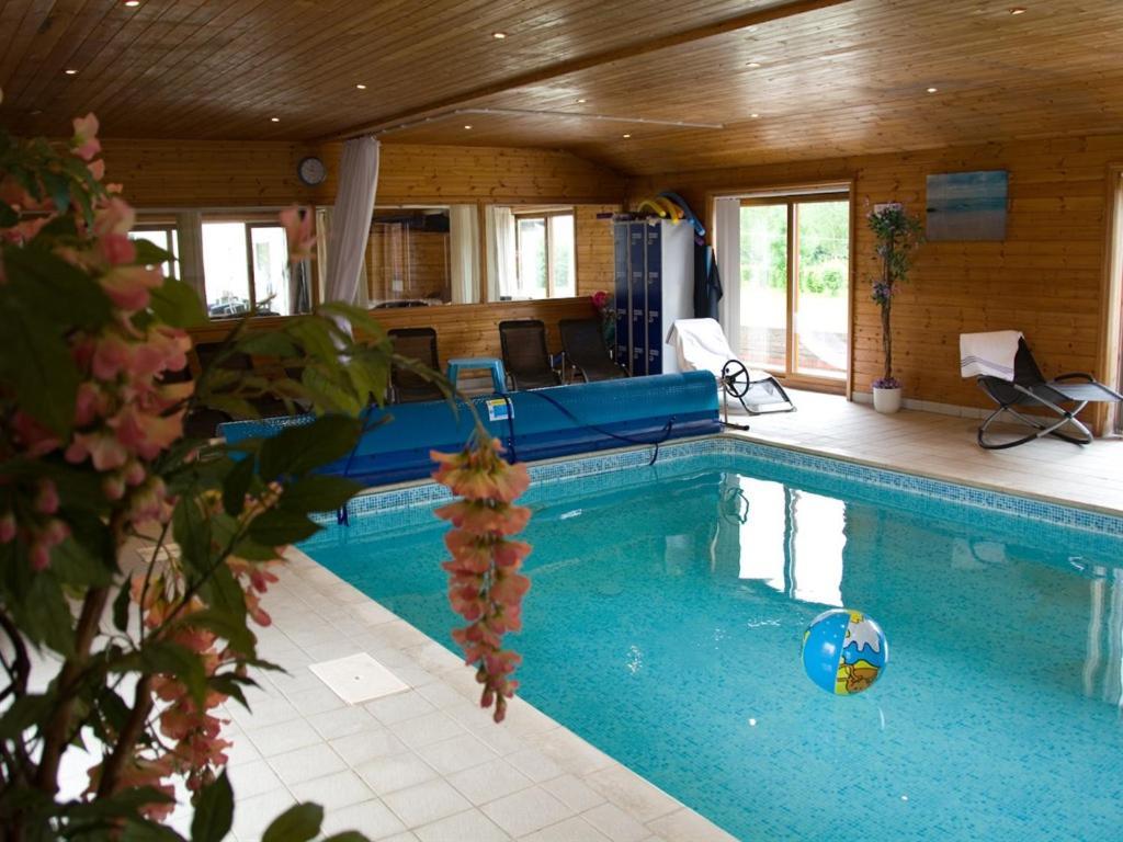 Treetops Cottages & Spa Grimsby Buitenkant foto