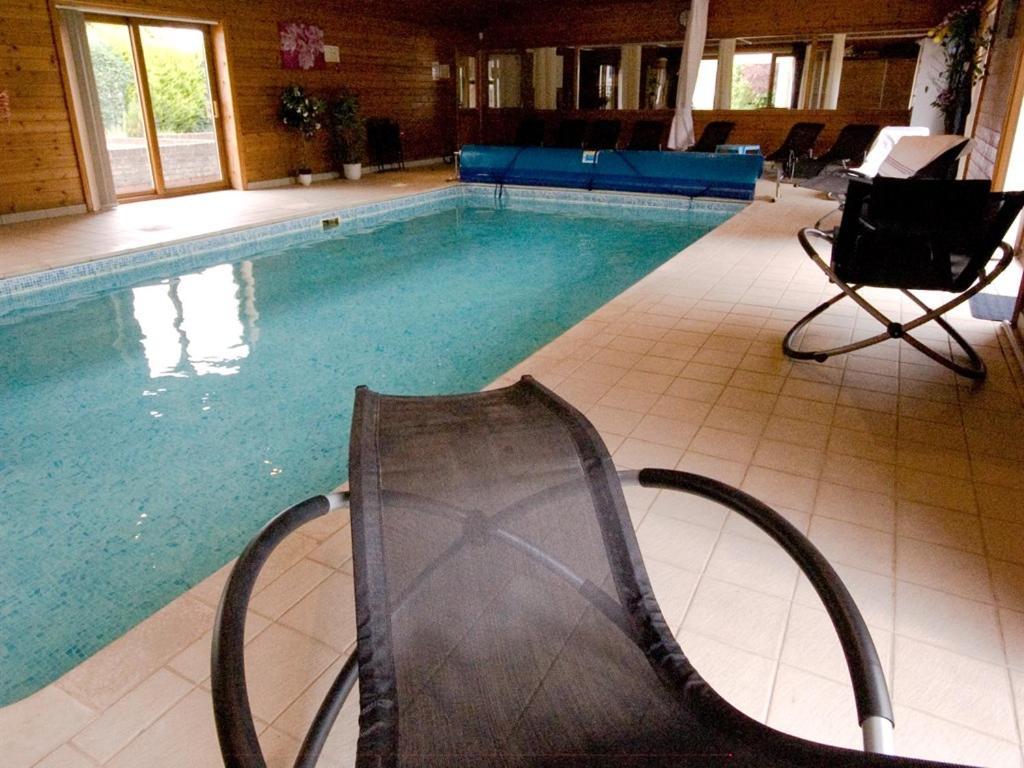 Treetops Cottages & Spa Grimsby Buitenkant foto